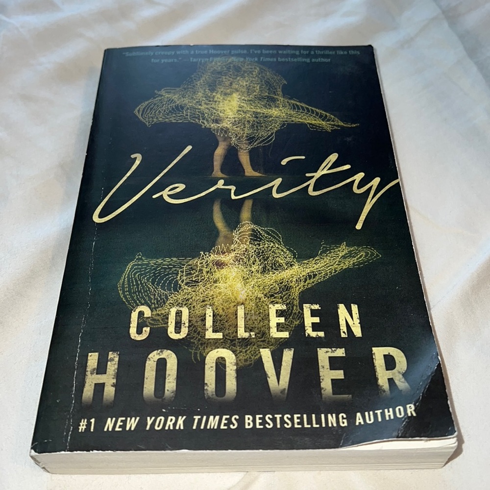 Verity book by Colleen Hoover